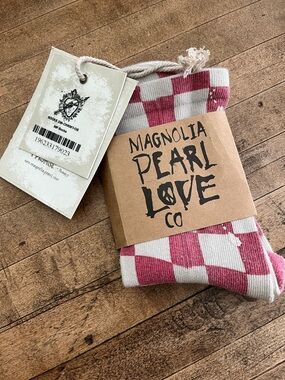 ♥️ Magnolia Pearl Socks